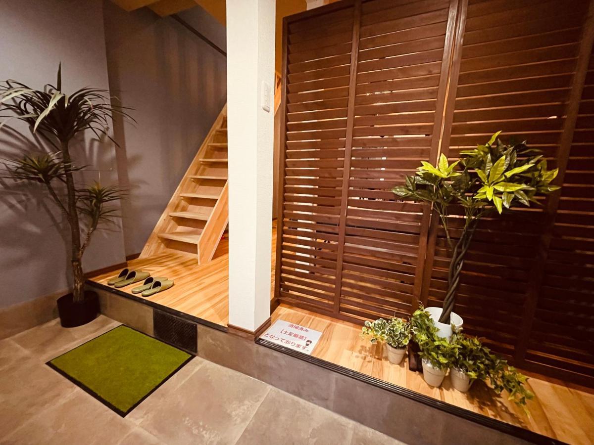 Namba Shinsaibashi 10 Mins Reiko Guest House Osaka Exterior photo
